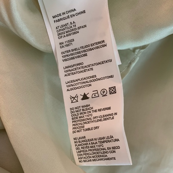 Hoss Intropia Tank Top - Picture 5 of 7